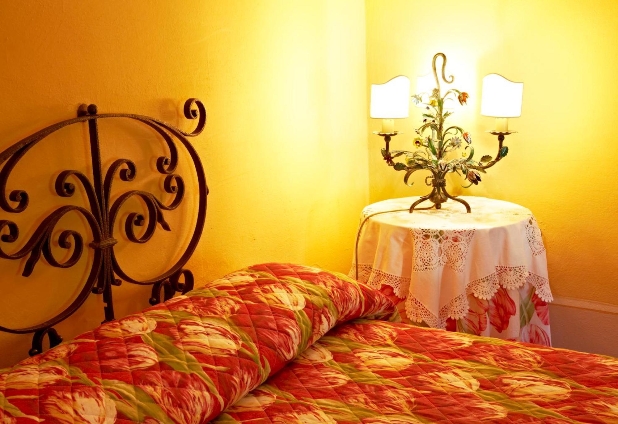 Relais Villa Belpoggio - Residenza D'Epoca Loro Ciuffenna Quarto foto