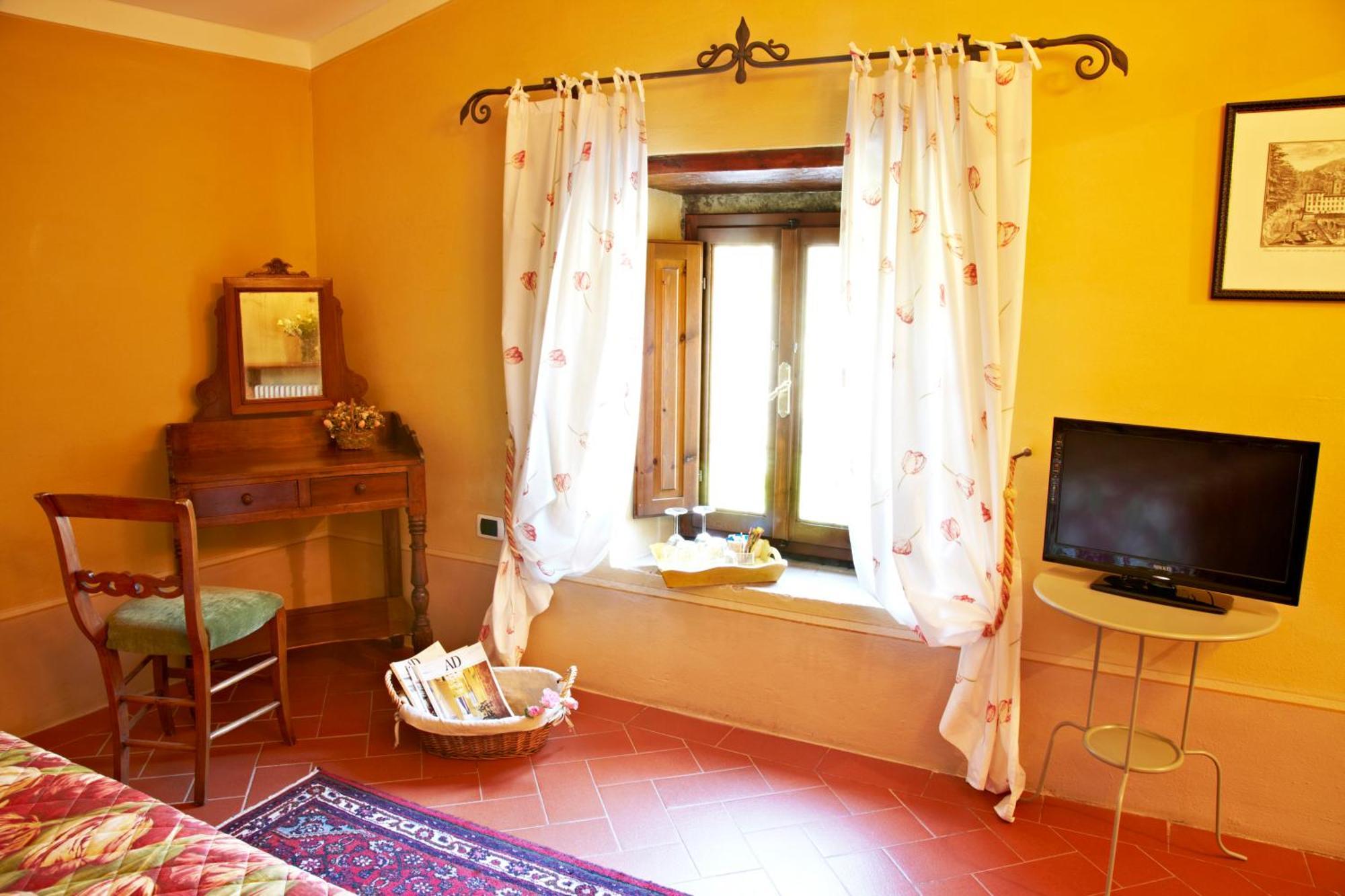 Relais Villa Belpoggio - Residenza D'Epoca Loro Ciuffenna Quarto foto